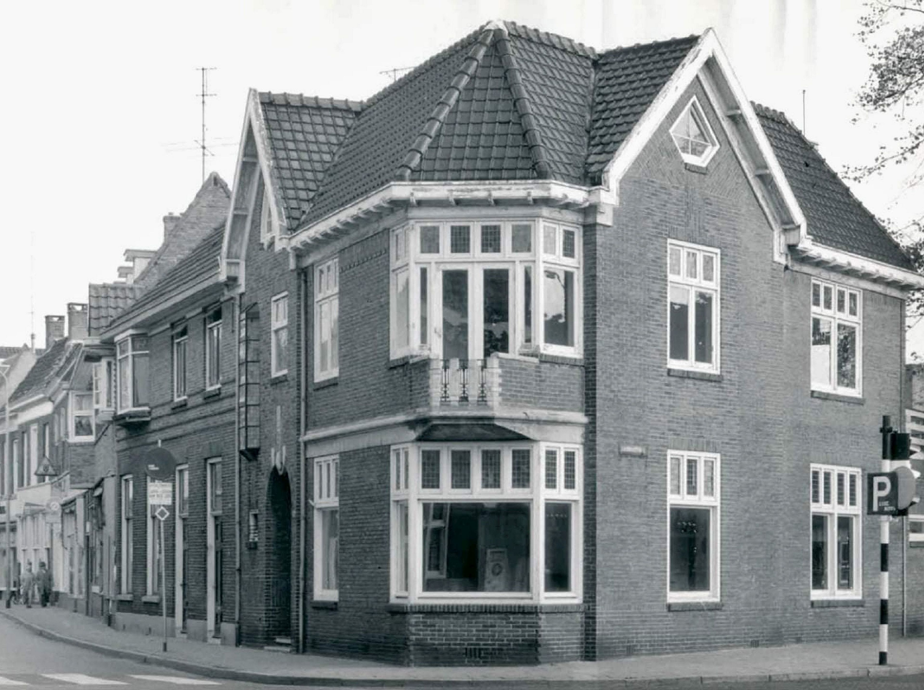 Bavinkstraat op de hoek met de Grotestraat zuid